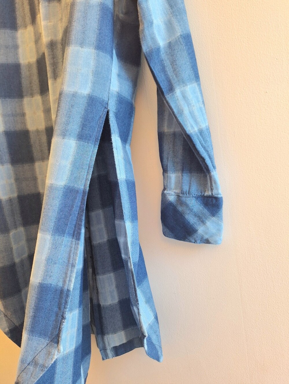 Free People Plaid Distressed Oversized Button Down Tunic Shirt L - Picture 5 of 7